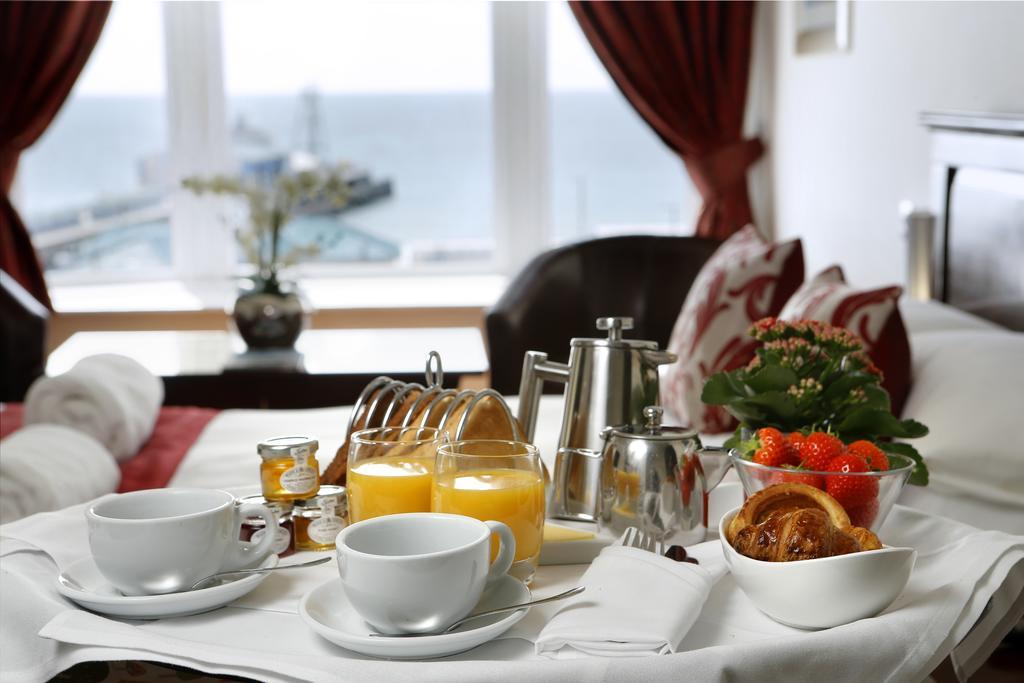 Park Central Hotel Борнмът Екстериор снимка